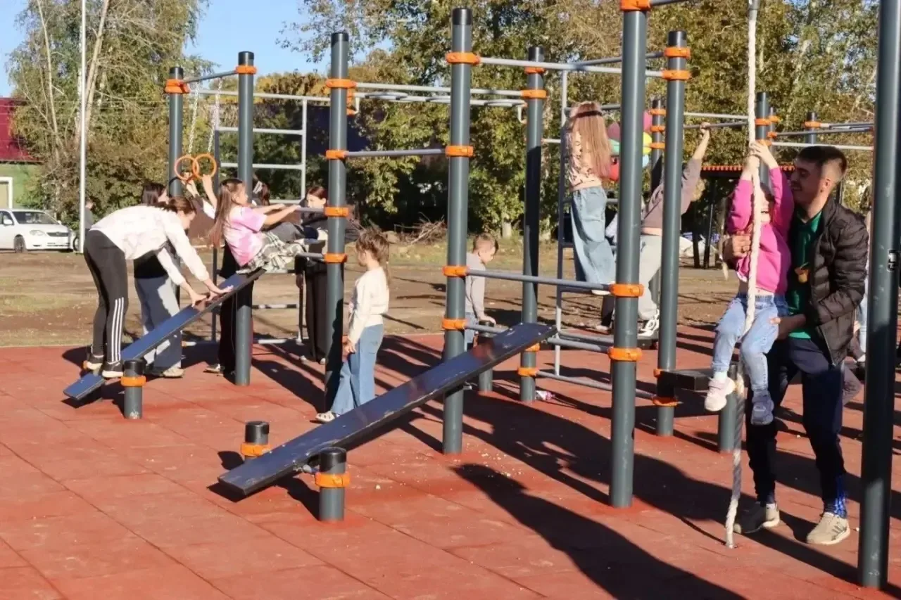 «Умная» спортивная площадка открылась в Братске