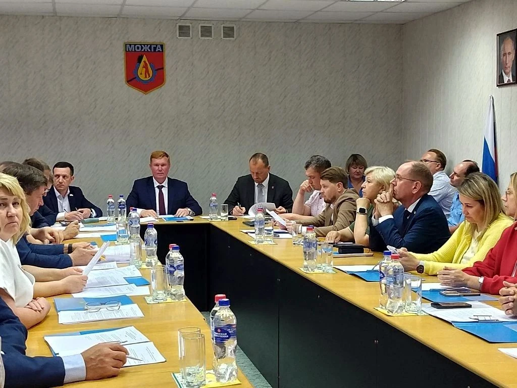 ✅ Итоги 8-й сессии Городской Думы Можги: бюджет, почётный гражданин и безопасность дорог