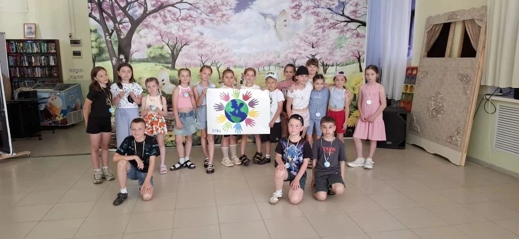 🌍 Всемирный День Эколога 💚

Сегодня, в рамках празднования Всемирного Дня Эколога, ребята из нашег