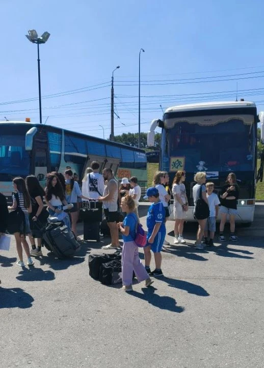 Сотрудники ГБУ ПО «Комплексный центр социального обслуживания населения Октябрьского района города П