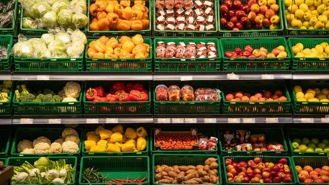 🍅 Дешёвый импорт «давит» на российских овощеводов.