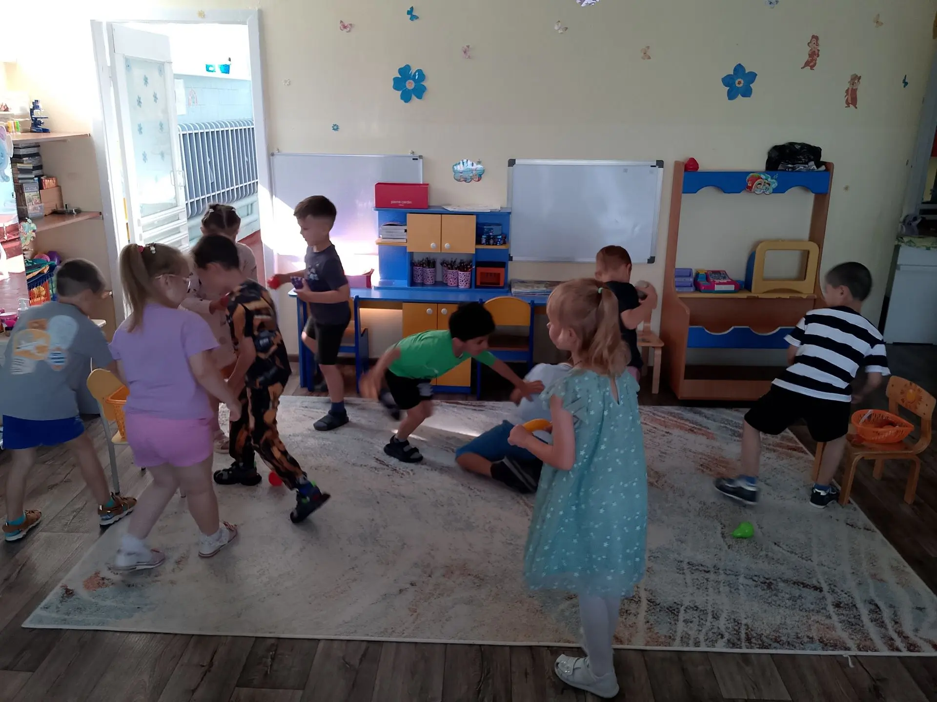Овощи и фрукты 🥕🍏 играют важную роль в рационе дошкольников. Они не только поддержива...