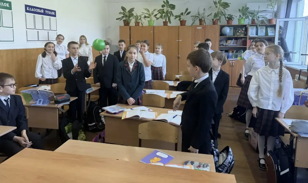 🧠✨ В рамках «Недели психологии» с учащимися начальных классов было проведено игровое занятие «Волшеб