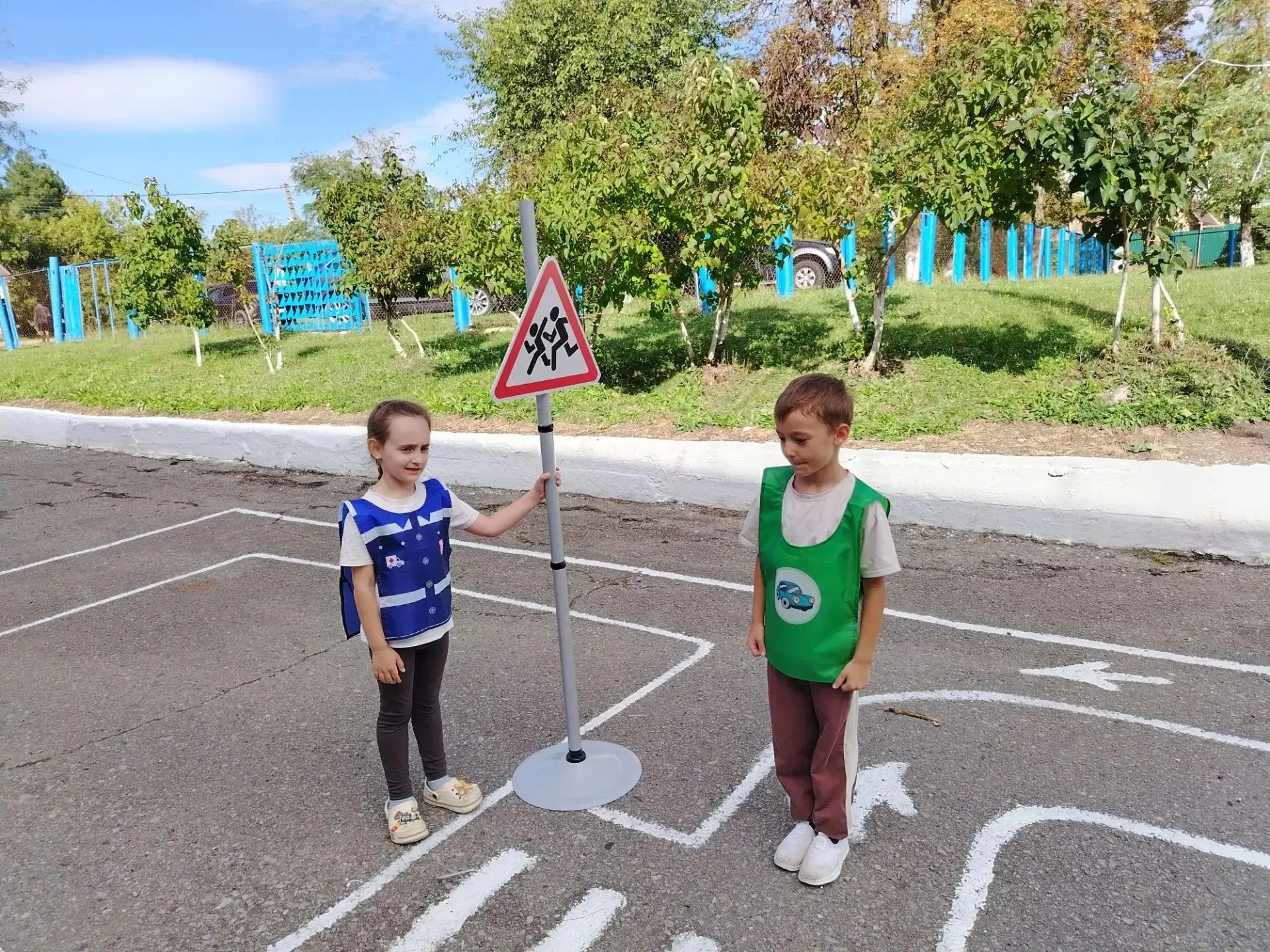🚦 Неделя безопасности дорожного движения в группе продлённого дня