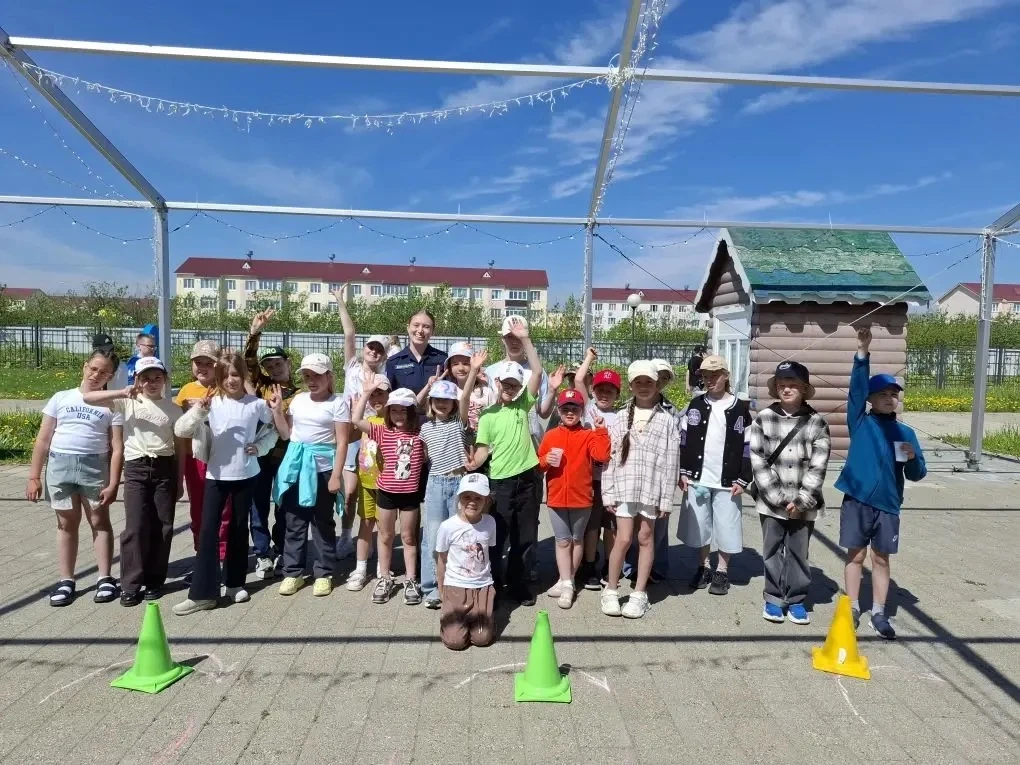 🎉2 июня на площадке Дальненского дома культуры прошла яркая игровая программа «Пешеход...