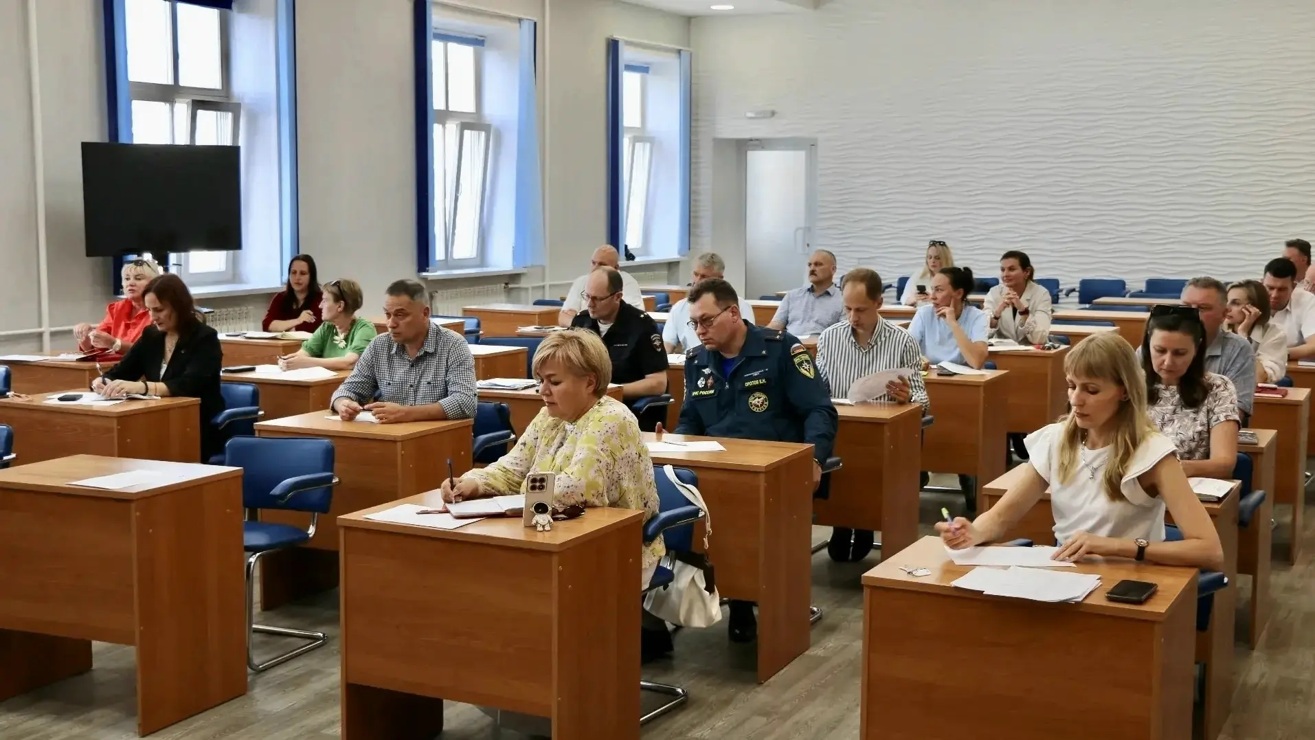 ГОРОД ГОТОВИТСЯ К ПРАЗДНИКУ
В Железногорске готовятся ко Дню города - в этом году нашему ЗАТО исполн