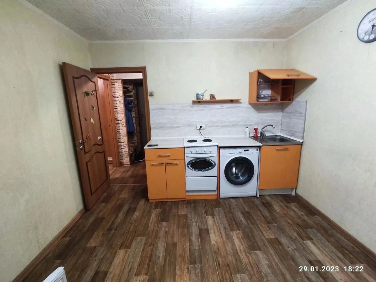Сдаю 1кк 30кв. Дзержинского 39, 5 этаж. Мебель, техника . Нет спального места!