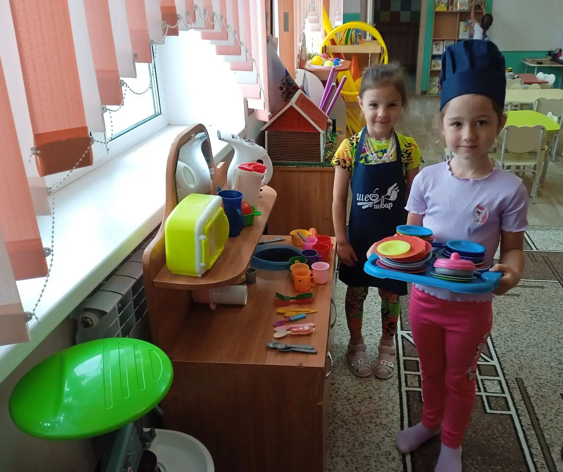 Сюжетно-ролевые игры для детей дошкольного возраста — это важный аспект их воспитания, ...