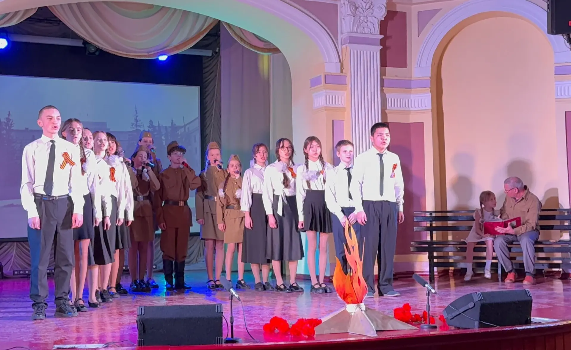 Наши таланты на фестивале «Февральский ветер»! ✨  Сегодня, 16 февраля 2026 года, обучающиеся гимнази