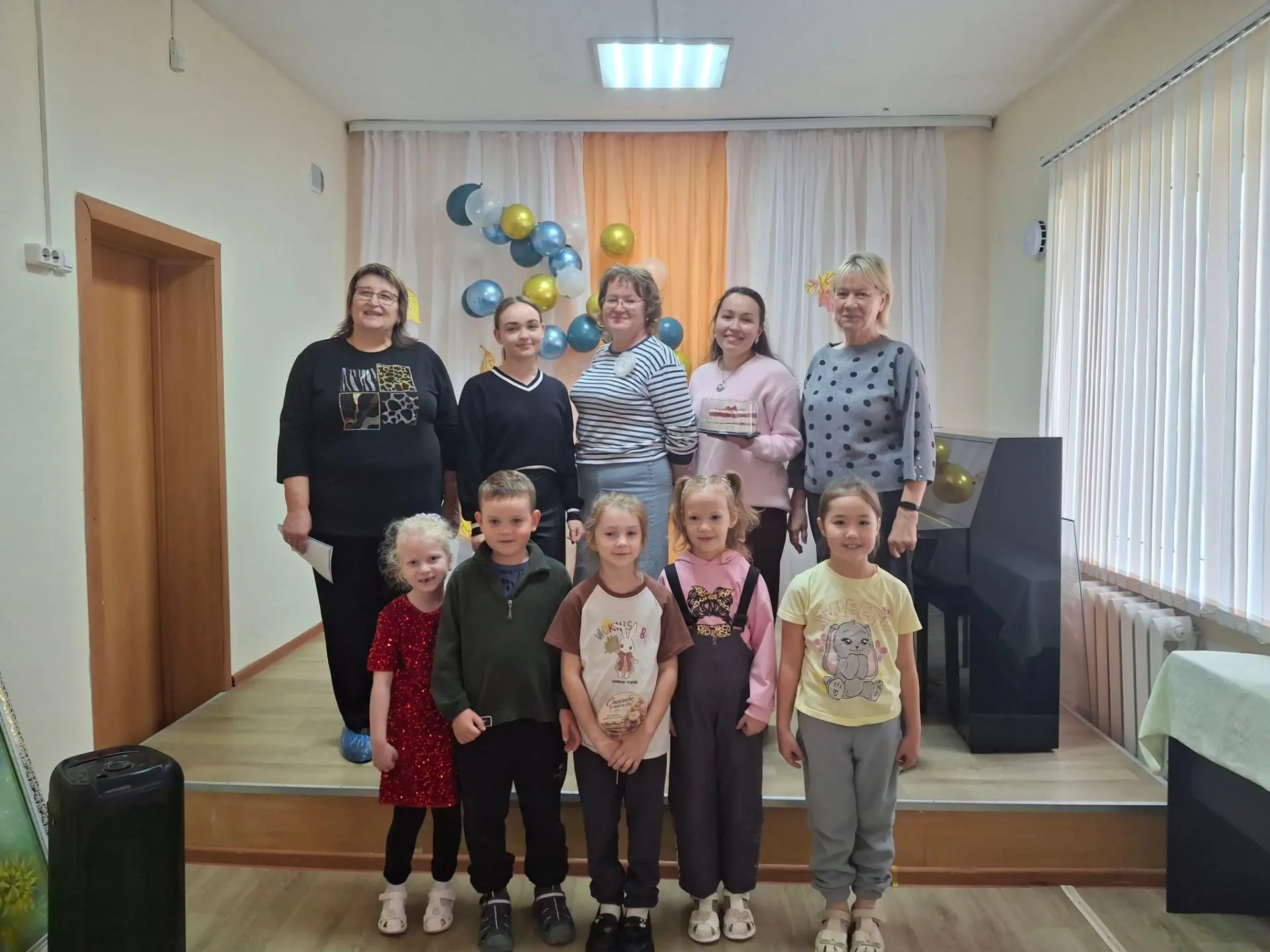 С праздником, дорогие наставники!