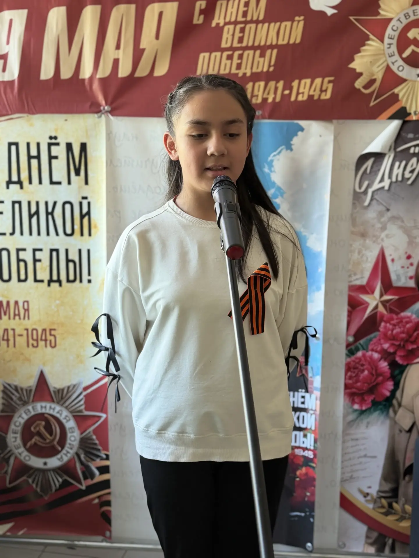 ПАМЯТЬ В СЛОВЕ: МЕРОПРИЯТИЯ К ДНЮ ПОБЕДЫ В НАШЕЙ ШКОЛЕ  🪖В преддверии Дня Победы на всех площадках п
