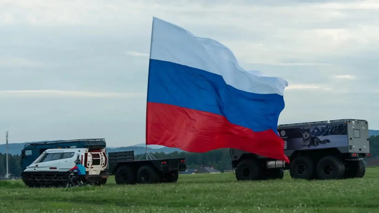 🇷🇺Красноярские производители вездеходной техники впервые провели совместную акцию ко ...