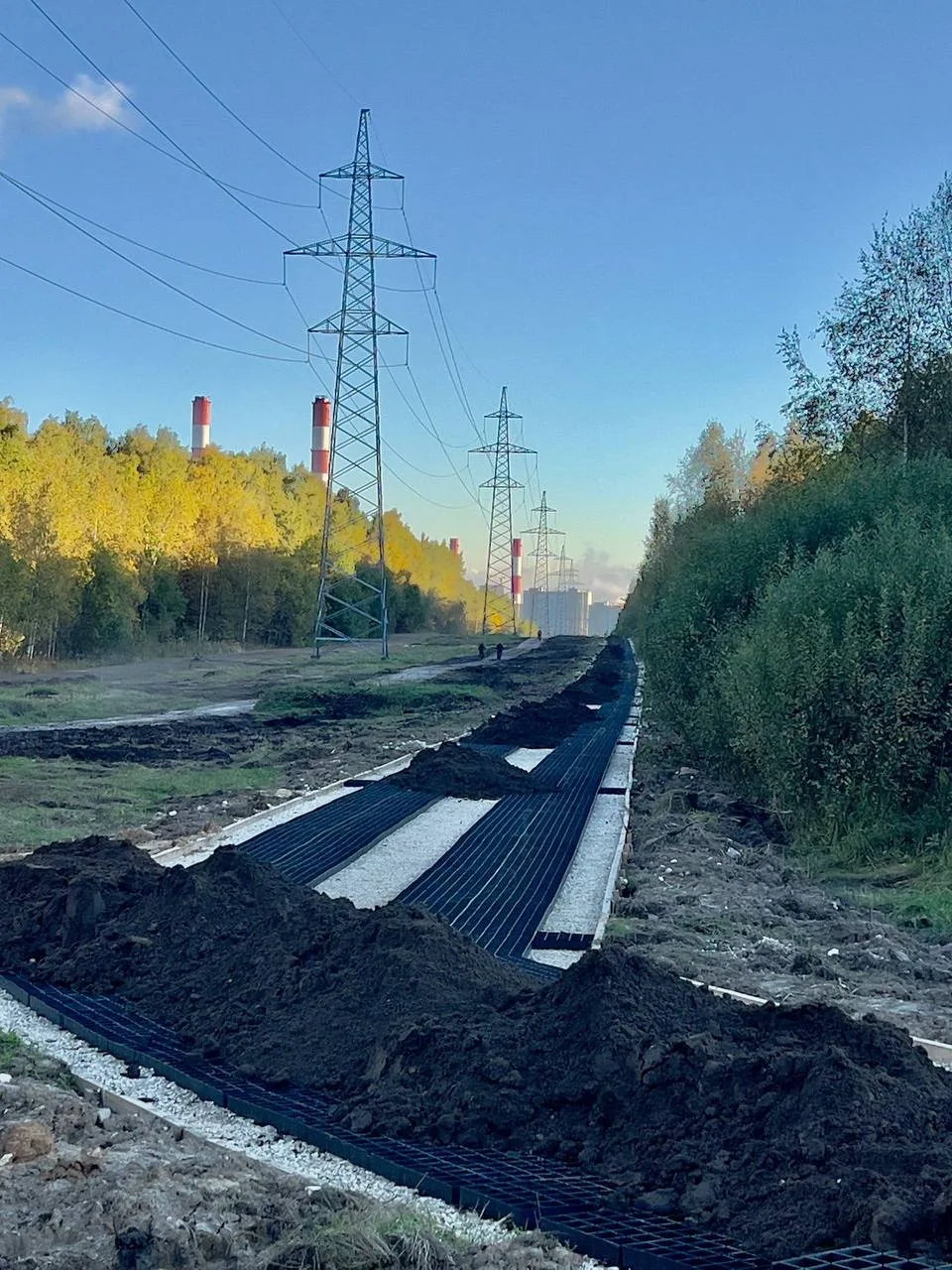 Так выглядит подготовка лыжной трассы в Лосином Острове.