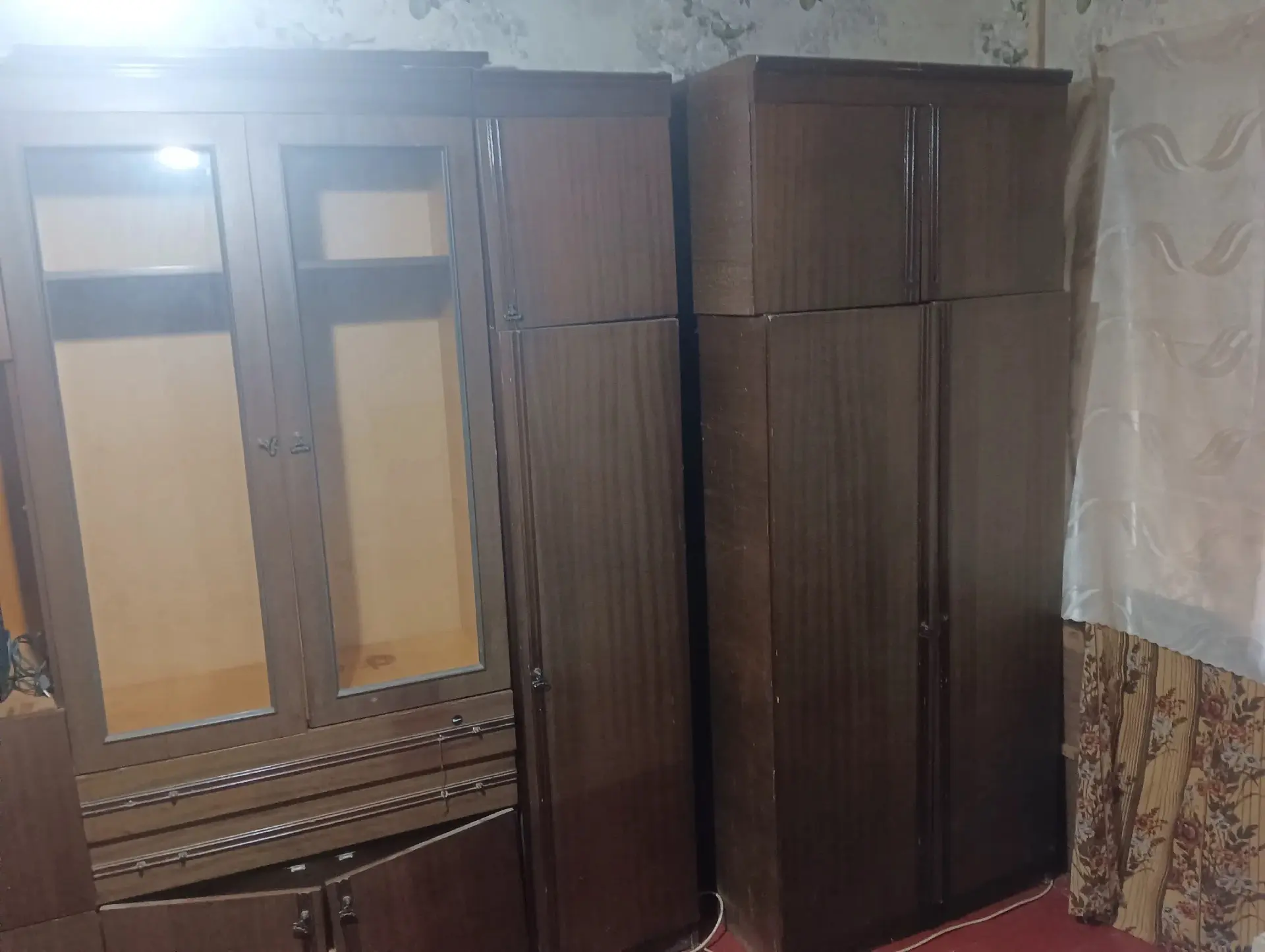 Отдадим бесплатно самовывоз звонить по телефону +79495216160 Елизавета