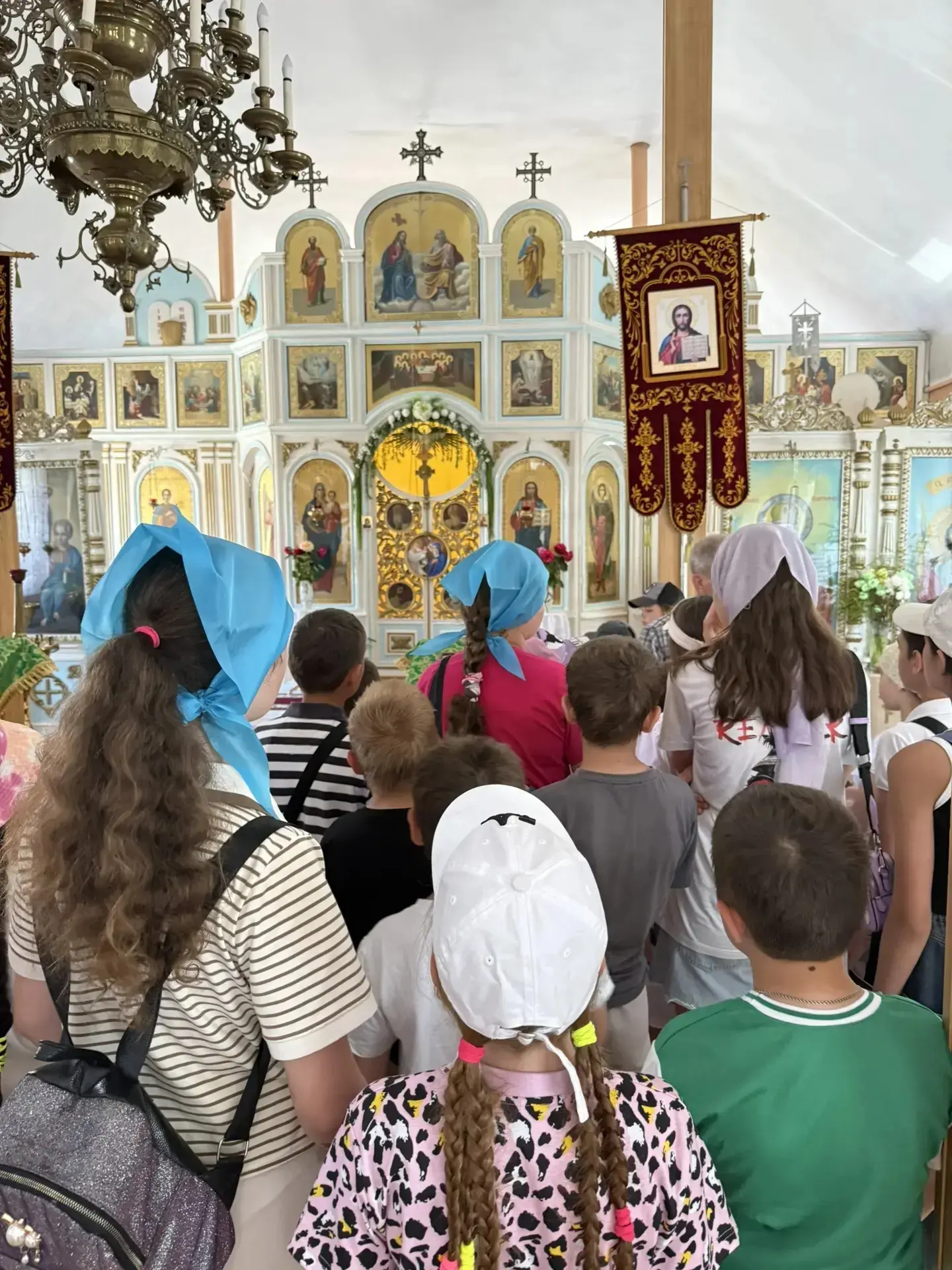 Когда наука встречается с верой: наш день великих открытий 🧭

Как сделать один день в летнем лагере