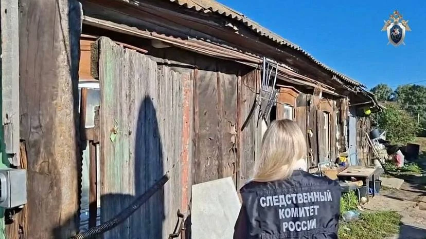 Колбаса могла убить женщину и двоих детей в Саратовской области: выжил только подросток