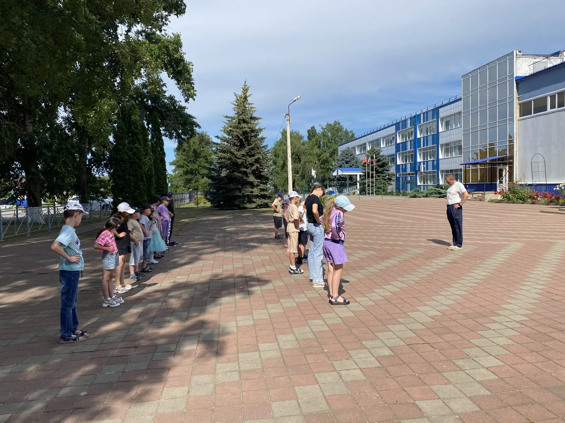 Четырнадцатый день в детском школьном оздоровительном лагере с дневным пребыванием "Огонёк" и лагере