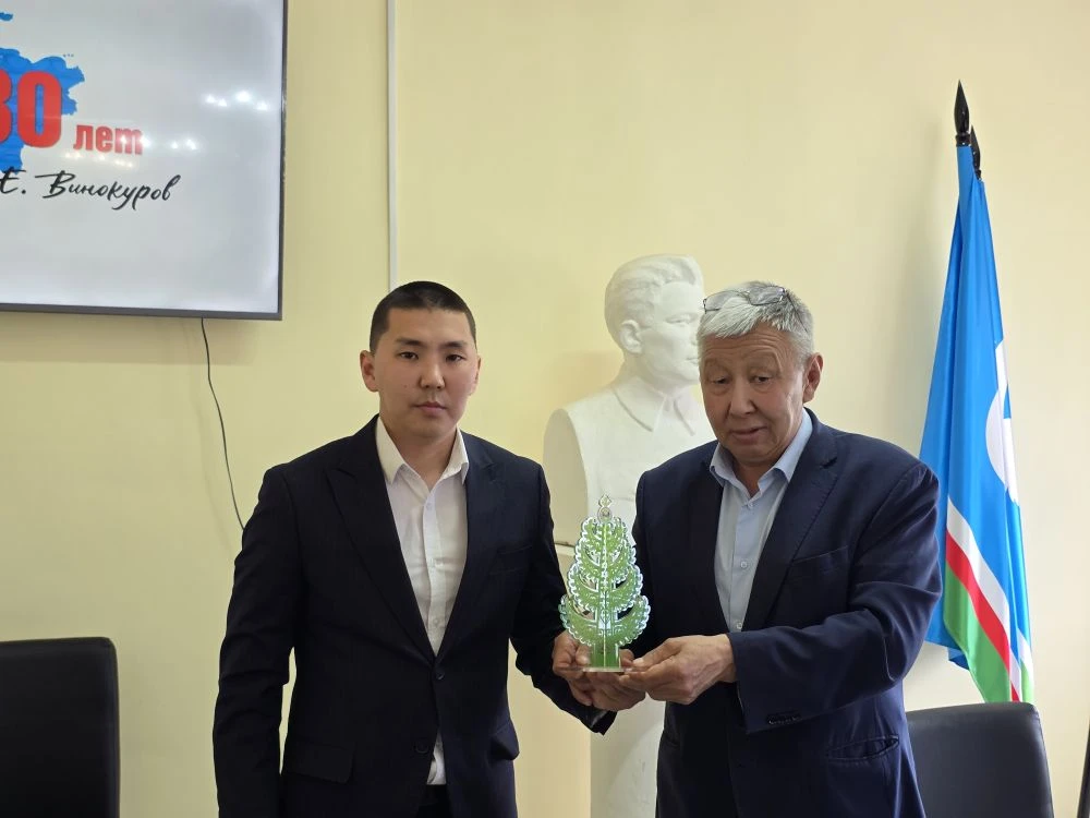 ✅Ону тэҥэ, Намнааҕы киин балыыһаны кытта бииргэ үлэлээһин чэрчитинэн, 2-с №-дээх Өрөспүүбүлүкэтээҕи 