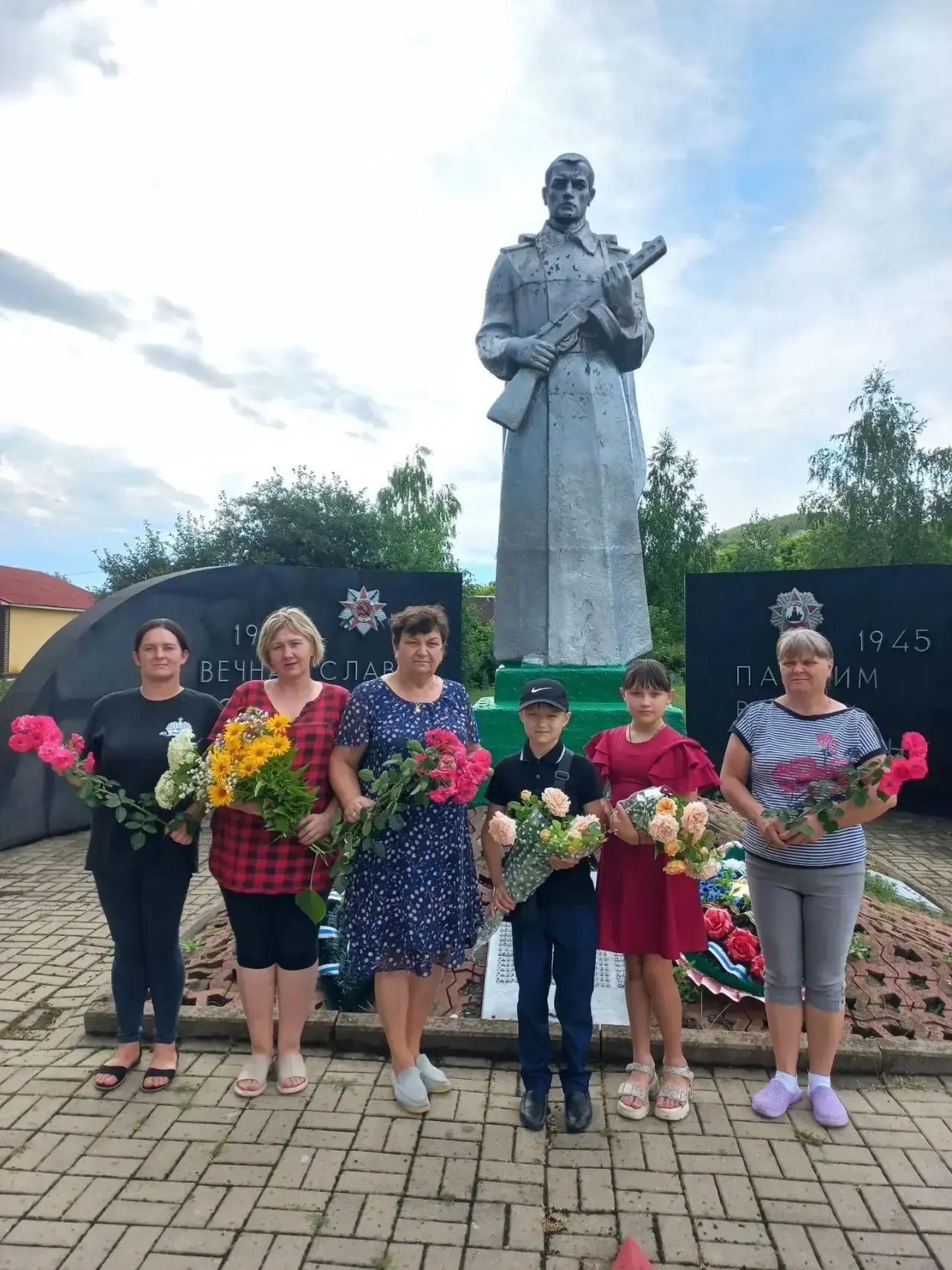 🕊️ 12 июля в Белгородской области отмечается День Прохоровского поля – Третьего ратног...