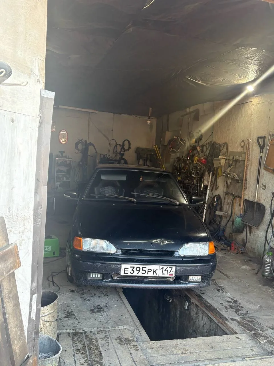 Ваз 2113 2007 340 лс год дно пороги отлично в авто установлен турбо 16кл 1.6 с новой тд...