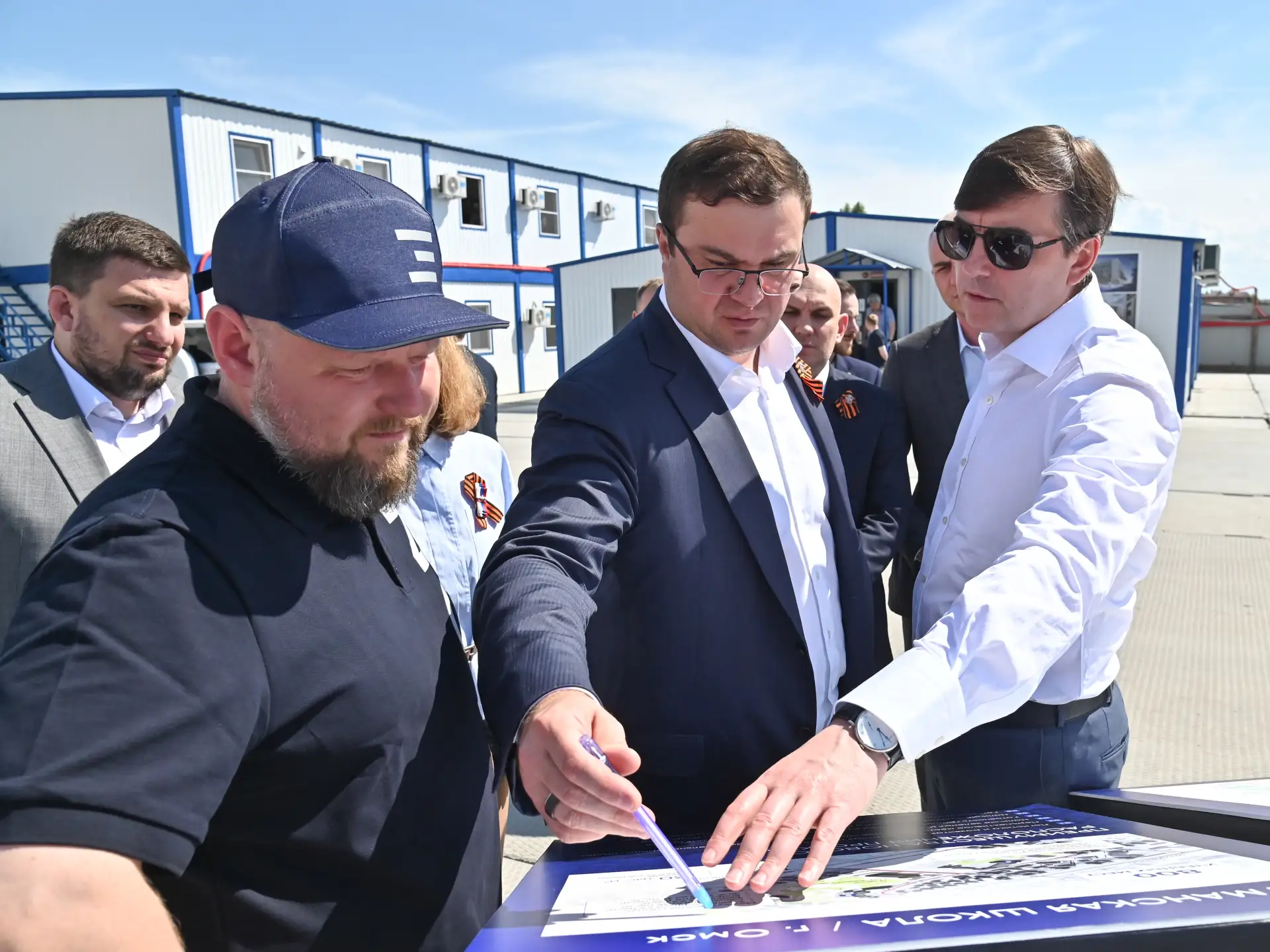 Сергей Кравцов с рабочей поездкой посетил Омскую область   Глава Минпросвещения провел рабочую встре