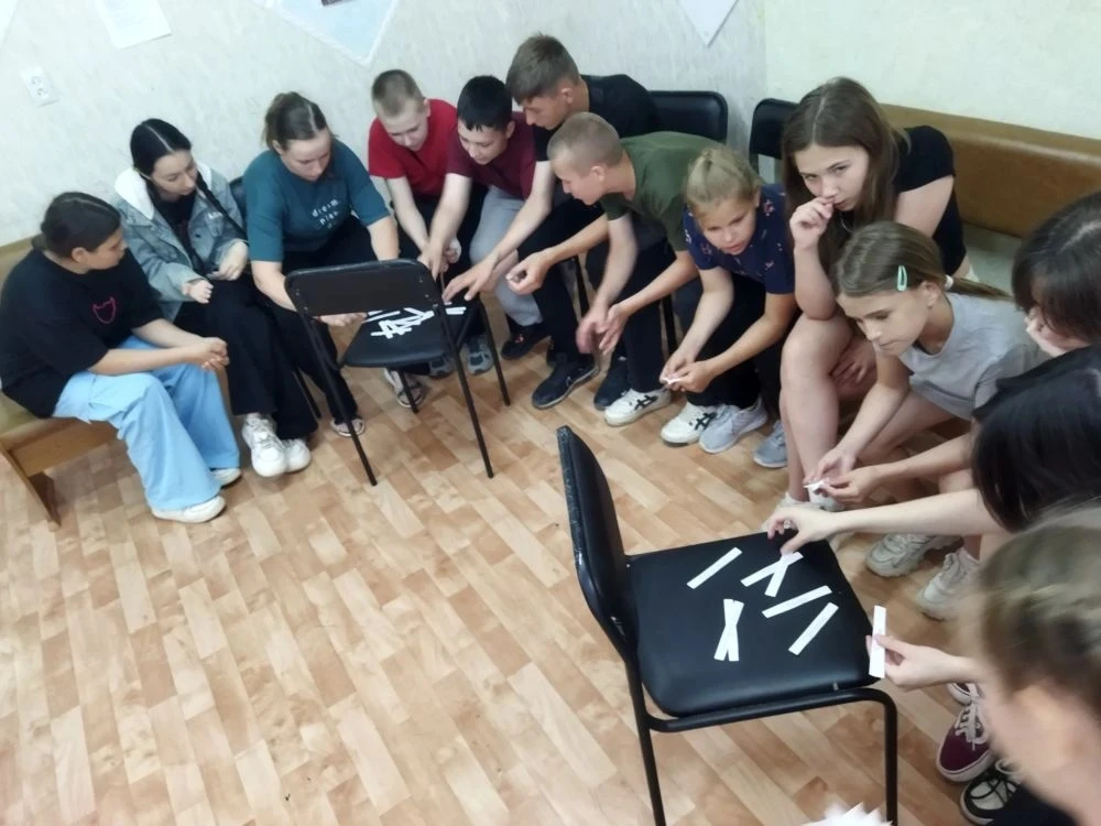 🌍 Дружба народов России: как прошёл наш день в клубе «Улыбка»!