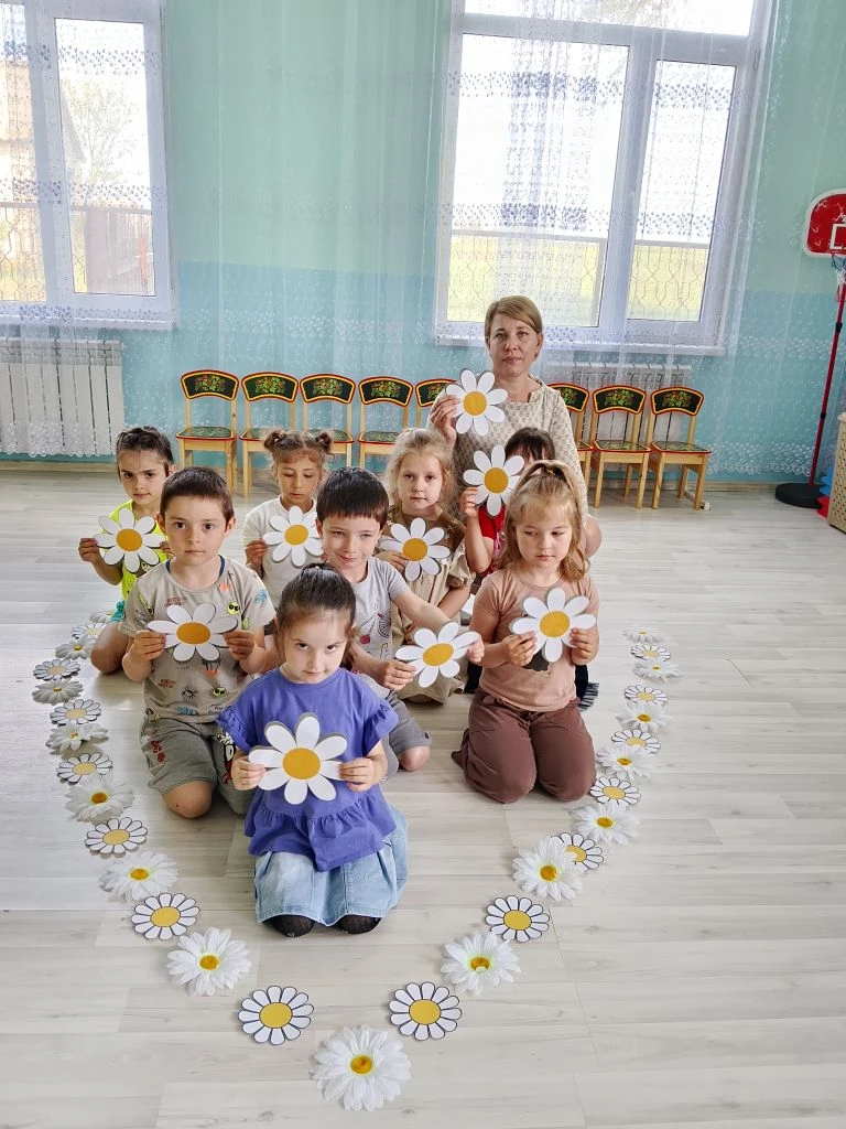15 мая, в этот прекрасный весенний день, мы отмечаем замечательный праздник – Междунаро...