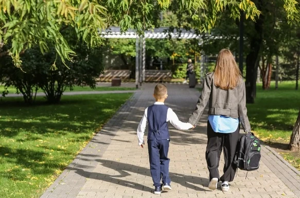 Сделать 1 сентября выходным для родителей предложили в Общественной плате