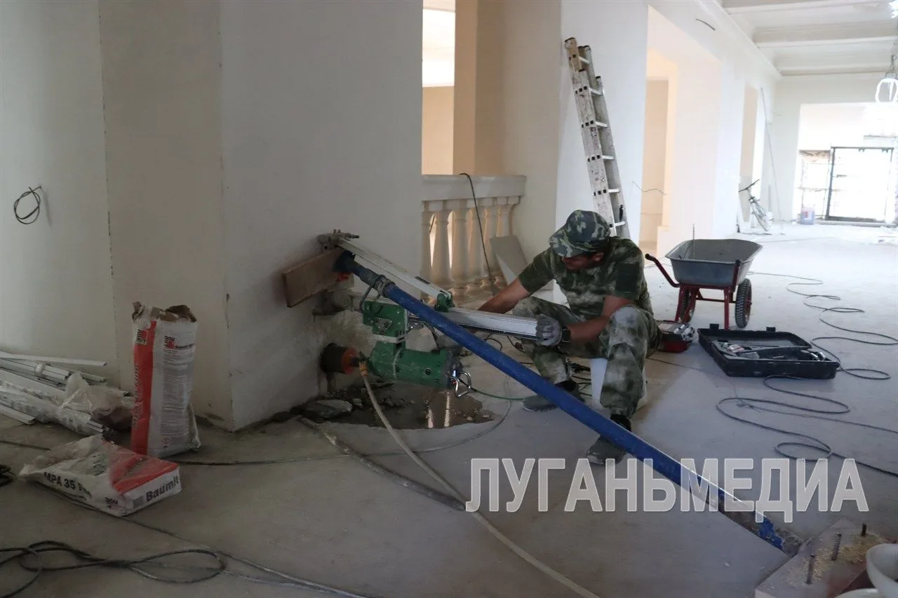 ⚡️Уже три года как шеф-регион Красноярский край восстанавливает Комсомольский поселковы...
