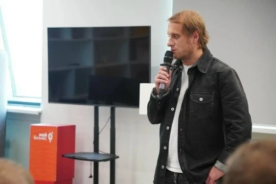 Представители Вайлдберриз и институтов поддержки Ленобласти встретились с пострадавшими...