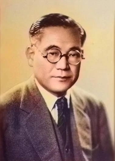 11 июня. День в календаре.

11 июня 1894 г. родился основатель компании Toyota Motor Corporation Кии