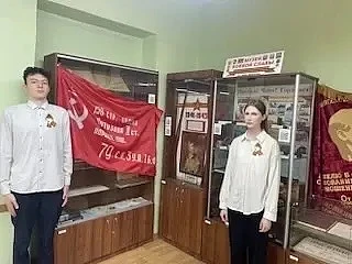 8 мая во Всероссийской Вахте Памяти приняли участие ученики 8Б класса  #королевобразование #королев 