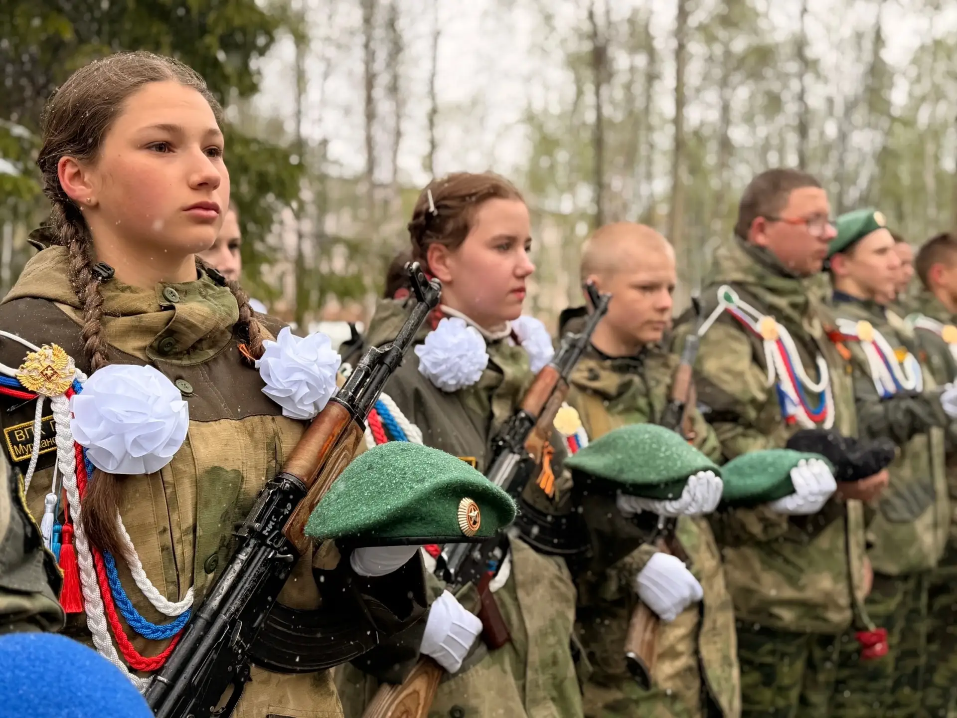 Сегодня, в День пограничника, на мемориальном комплексе «Защитникам Советского Заполярья» состоялась
