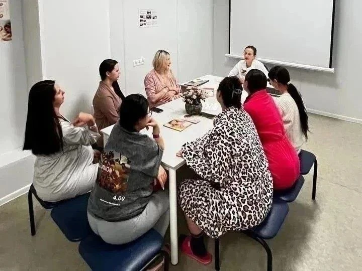 ⚡️Коворкинг перинатального центра приглашает будущих мамочек на бесплатные познавательн...