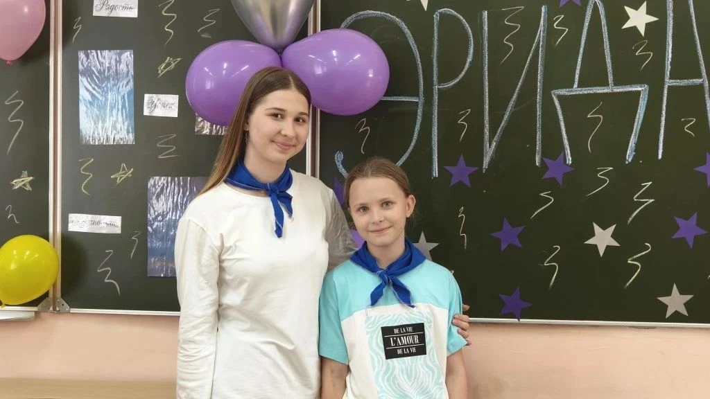 🌞 Лето начинается! Сегодня открылся детский пришкольный лагерь «Созвездие» 🌞

Солнечные дни, звонк