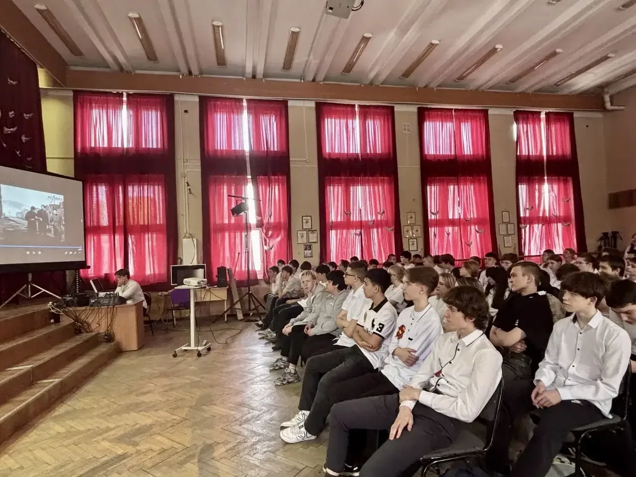 ЛЕКТОРИЙ ПОБЕДЫ  🕊️ Друзья! Совсем недавно мы рассказывали о победе нашей ученицы на I Молодёжной на