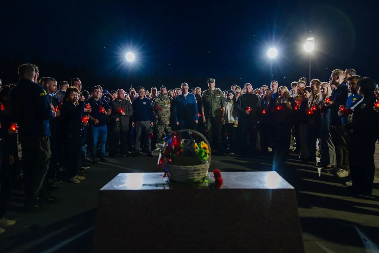 ЛДПР помнит! 🕯️

22 июня в 4 часа активисты партии в Одинцовском районе Московской области провели 