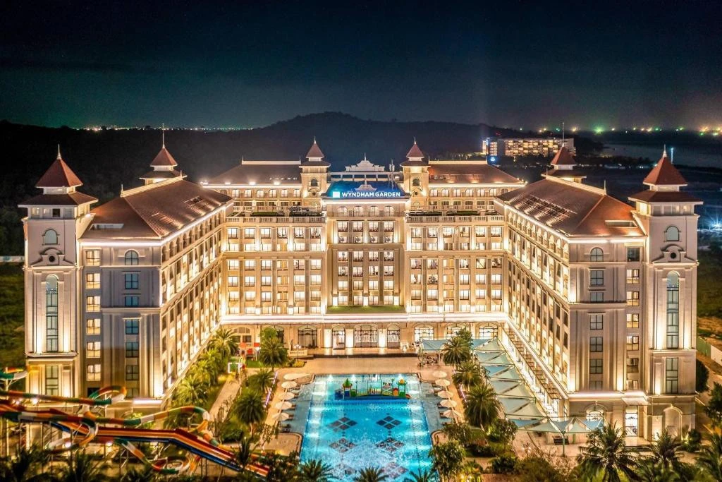 📍Wyndham Garden Grandworld Phu Quoc 4* — современный отель на острове Фукуок