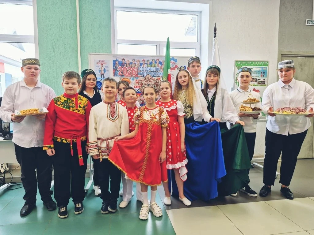 Год единства народов России: праздник многообразия в нашей школе!