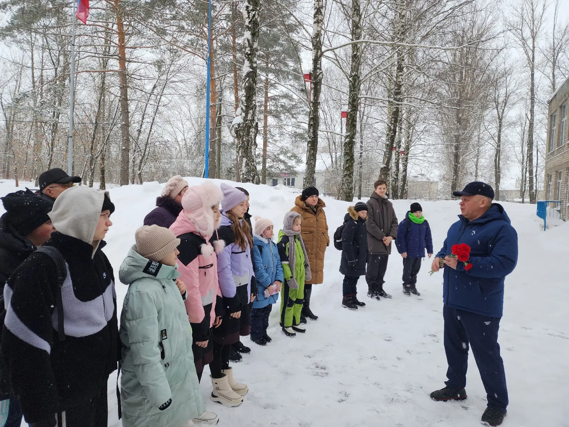 Мы чтим и помним своих героев!