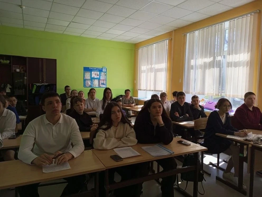 Представьте себе регион, где в удивительном симбиозе переплетаются судьбы более ста народов, как и в