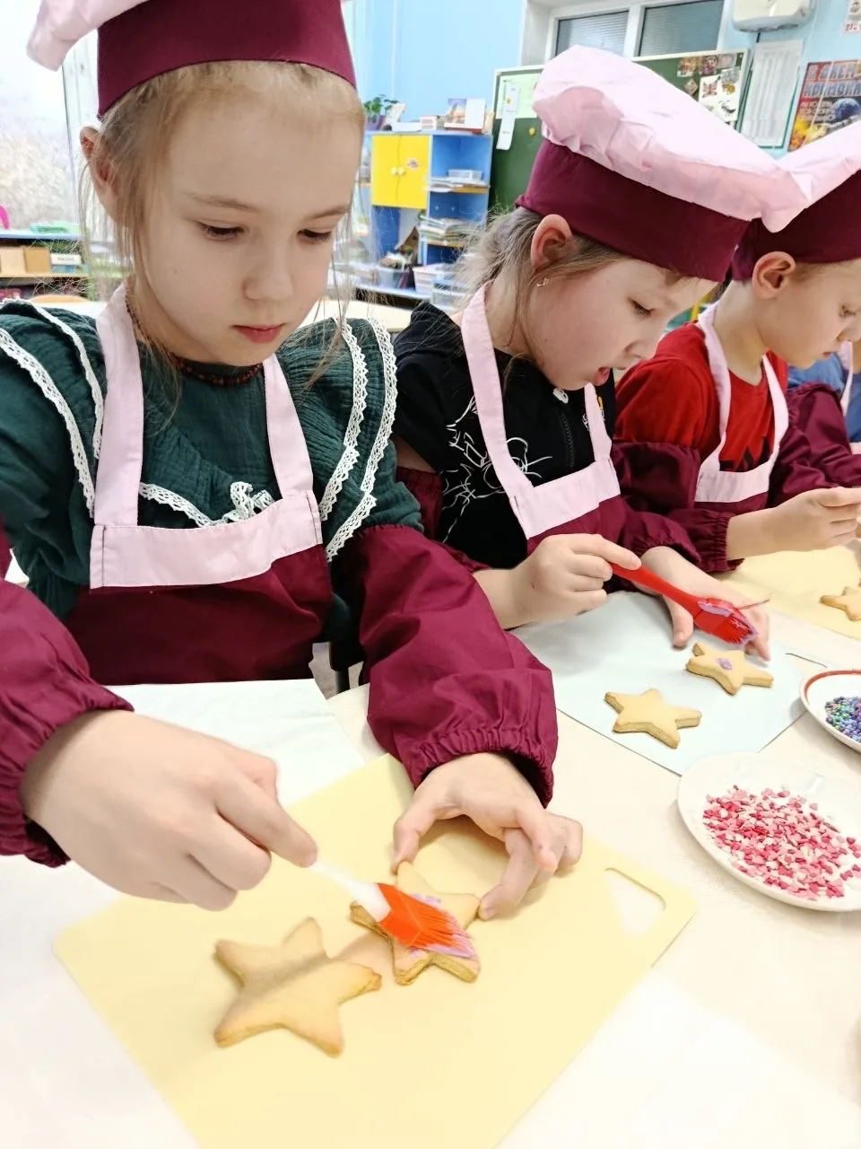 🍪 Космический кулинарный мастер-класс в Корпусе 5  В минувшую пятницу в подготовительной группе №21 