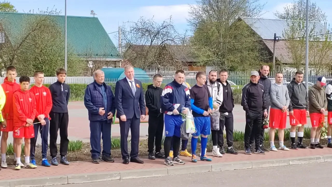 ⚽️ Традиционный турнир по футболу ко Дню Победы прошёл в Камешковском округе  10 мая собрались коман