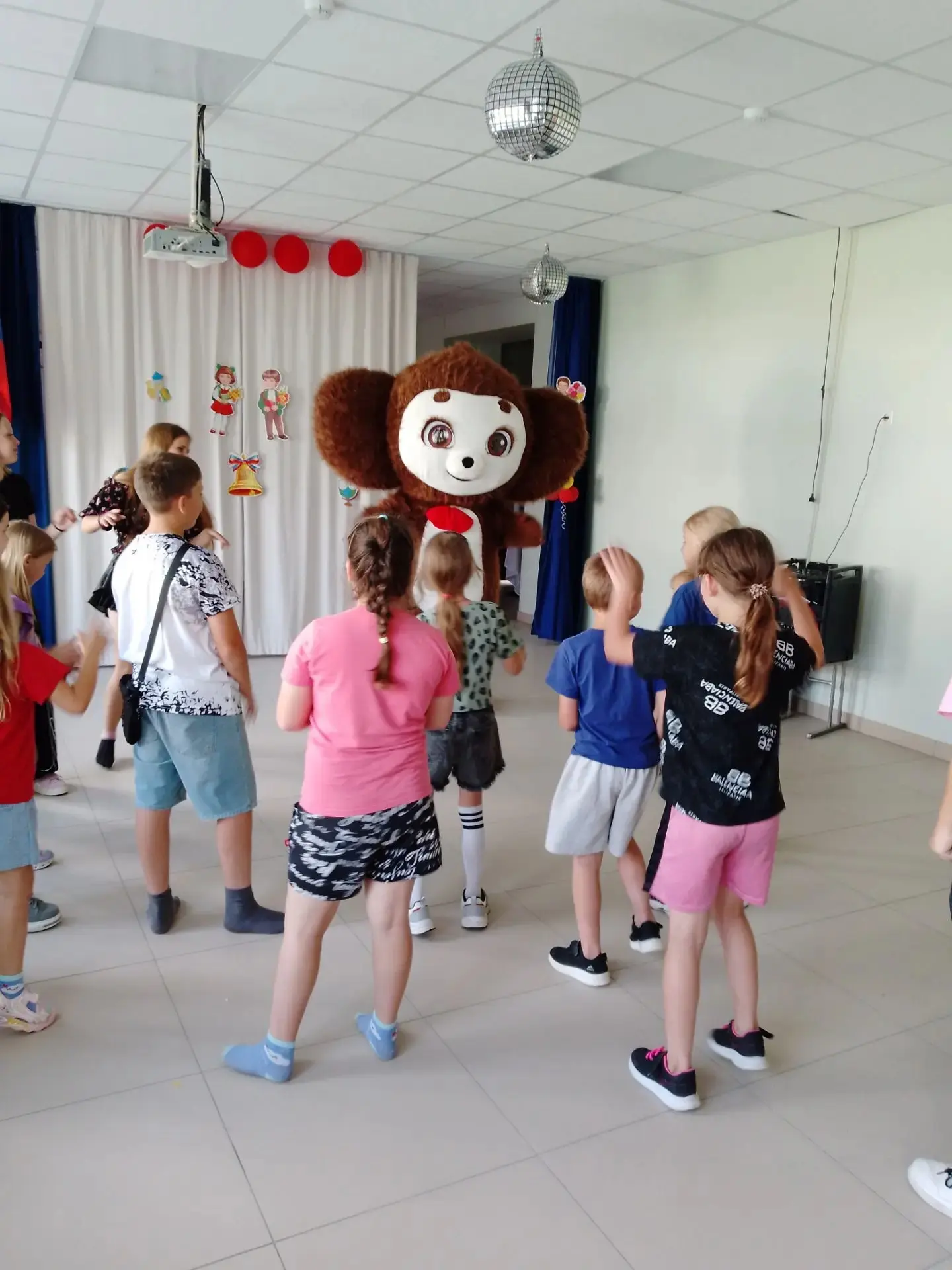 🎉✨ Вот и подошло к концу наше чудесное приключение в пришкольном лагере! ✨🎉

Сегодня было по‑насто