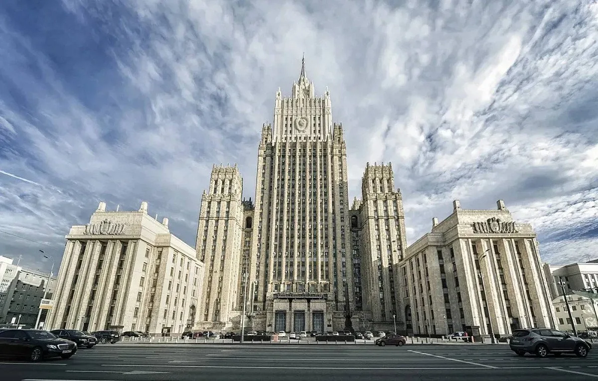По поручению Президента Российской Федерации В.В.Путина С.В.Лавров официально довел до американской 