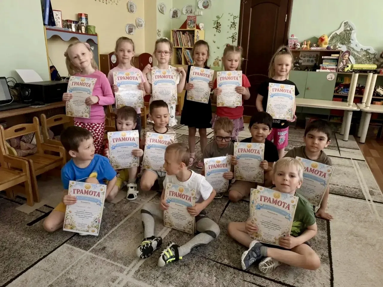 28 мая в старшей группе прошло праздничное мероприятие, посвящённое переходу ребят в по...