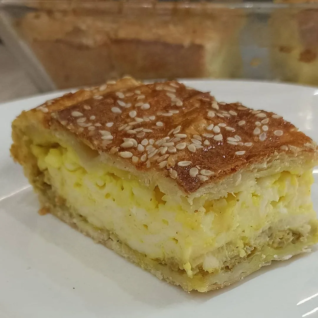 🧅🥪🧅🥯🧅🧇🧅

Изумительный 
Французский 
Луковый пирог 
совсем не содержит мясных продуктов, однак