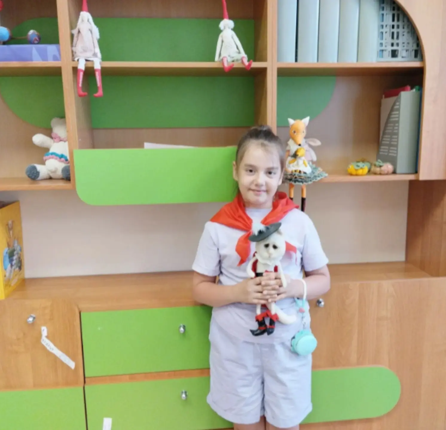 🧩ДЕНЬ ИГРУШКИ 🧩

День игрушки в нашем лагере прошел забавно и весело. Воспитатели провели экскурс 