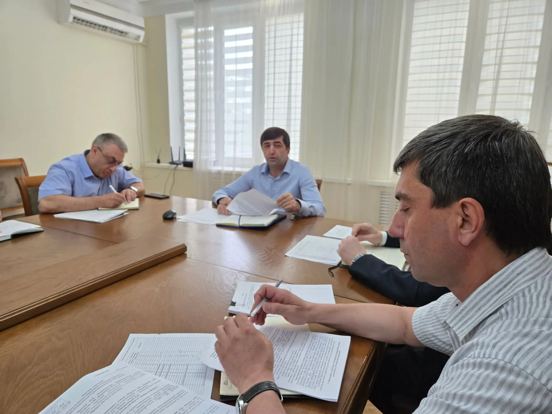 В Государственной жилищной инспекции Республики Дагестан состоялось традиционное аппаратное совещани