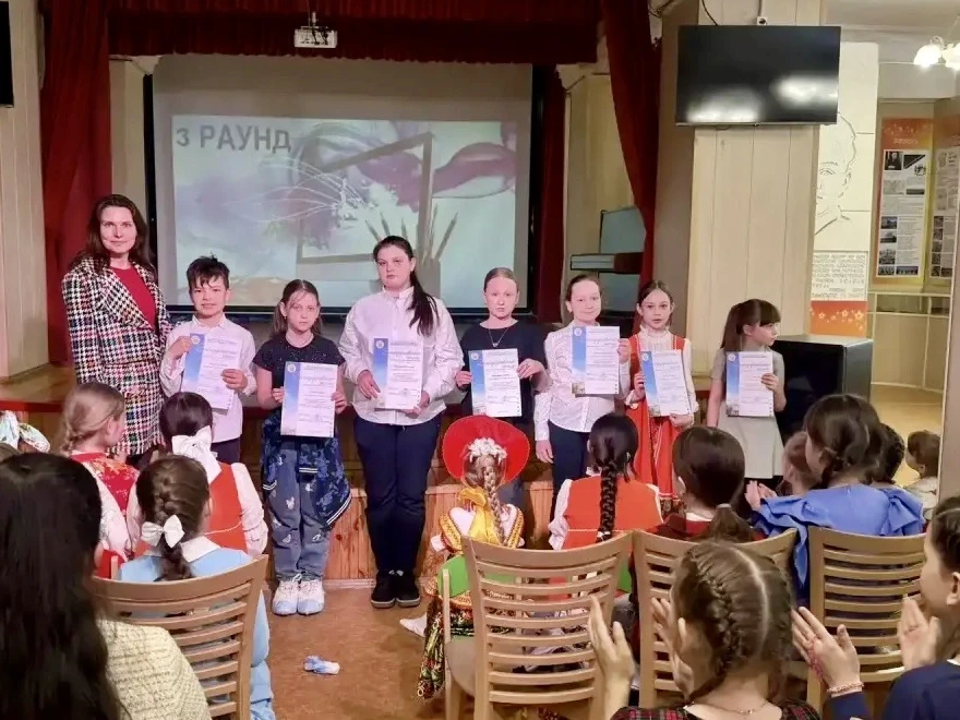 🧡 Праздник структурного подразделения "Вернисаж" в честь завершения учебного года собр...